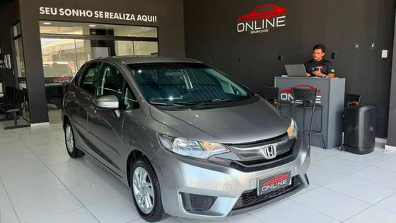 HONDA FIT 1.5 LX 16V FLEX 4P MANUAL HONDA FIT 1.5 LX 16V FLEX 4P MANUAL